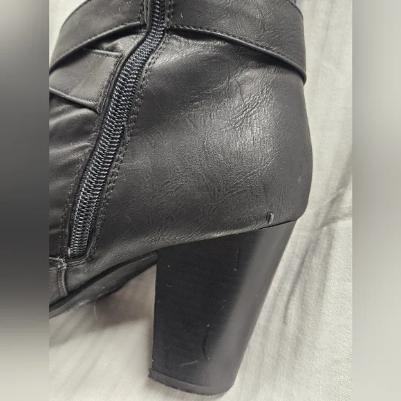 Torrid Black Knee-High Size 8WW Boots - Picture 4 of 6